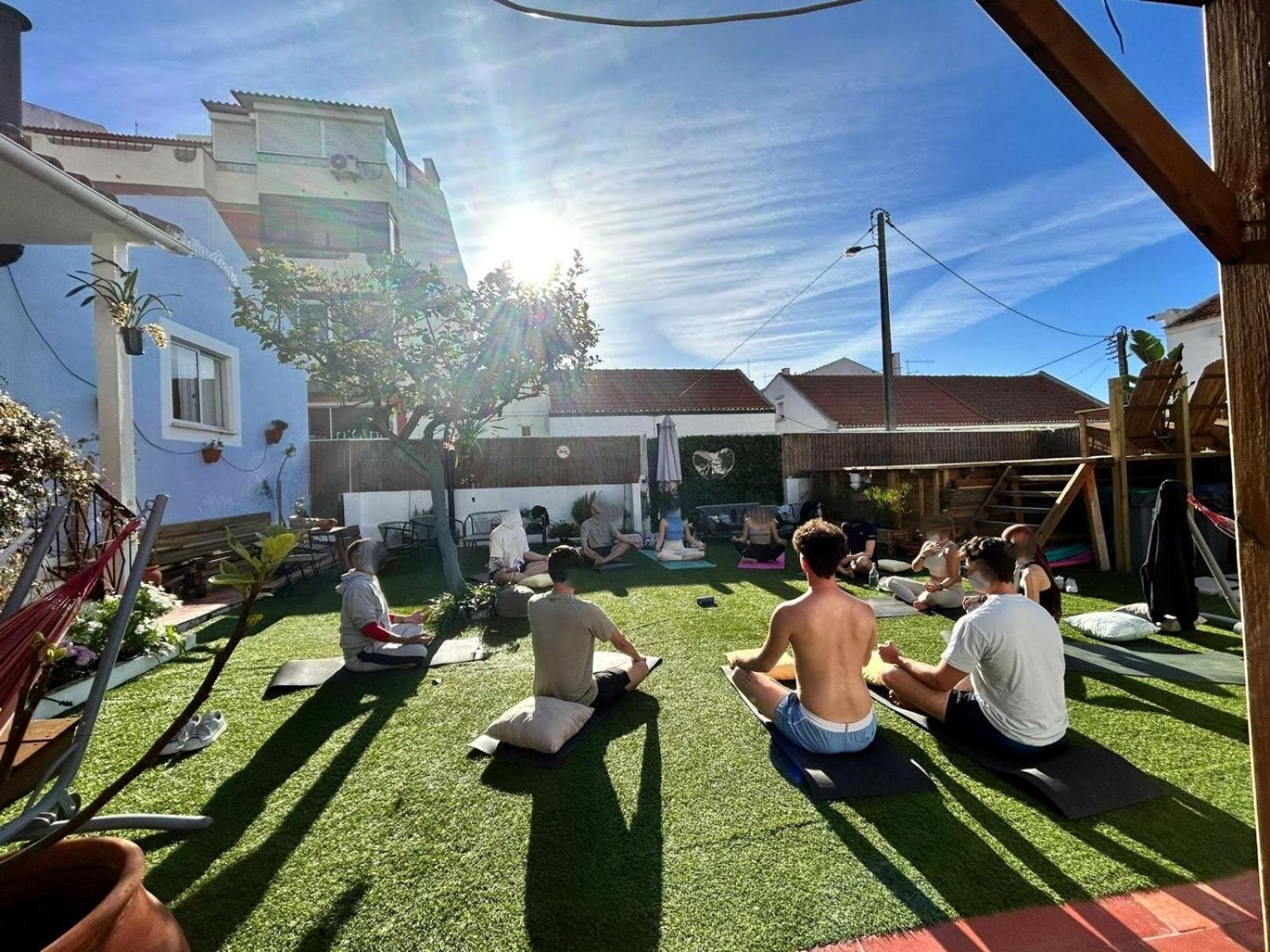 Vila Maria Mix Dorm By Host-Point Costa da Caparica Exterior foto